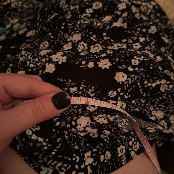 GAP Floral Skater Skirt - Picture 9 of 9